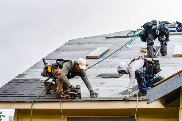 Professional Gutter Installation technician working in Rancho Cordova, CA